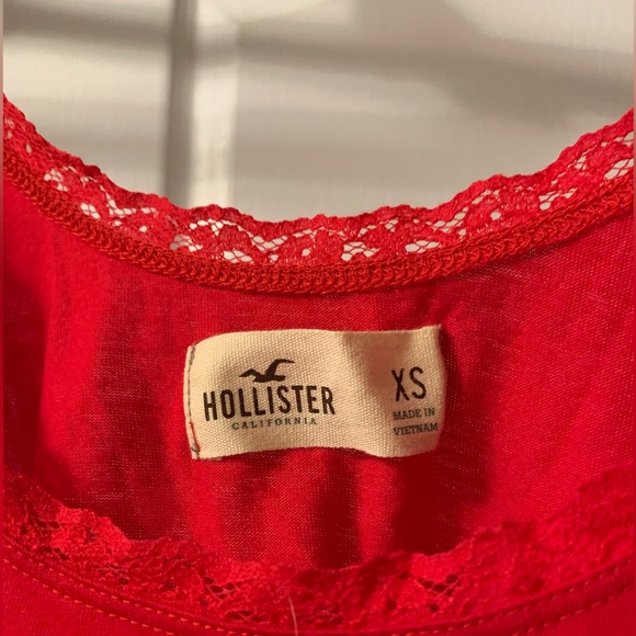 Hollister Tank Top in Red - Size XS - Picture 2 of 4